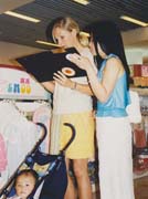 laowai is spotted in the lufthansa shopping mall